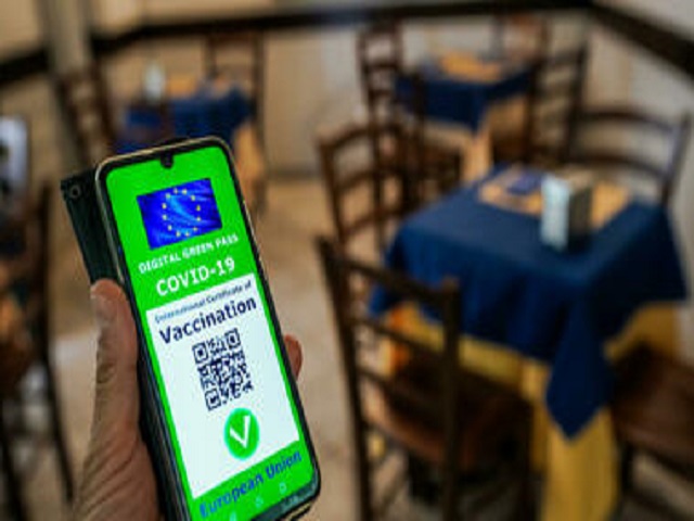 Green Pass dal 6 agosto, facciamo attenzione Green Pass dal 6 agosto, facciamo attenzione