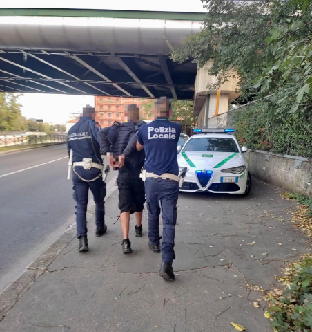 La Polizia locale di Buccinasco arresta uno spacciatore