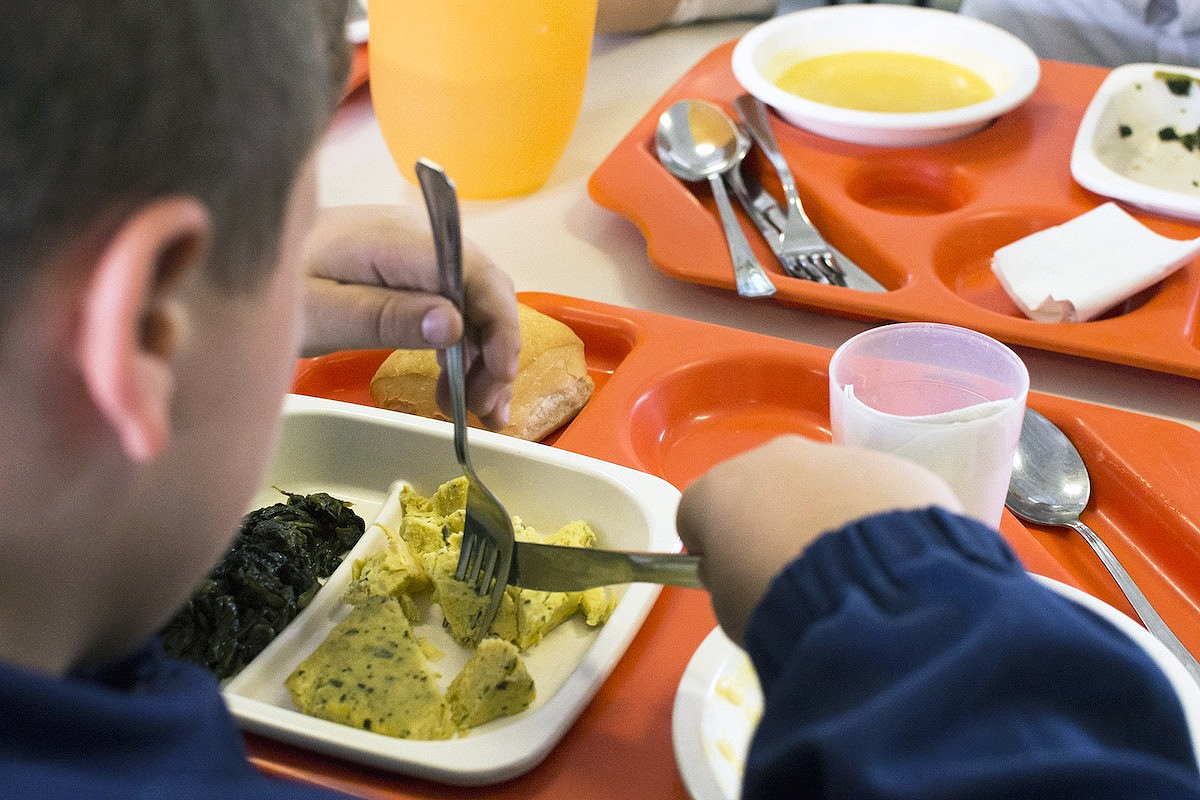 Ristorazione scolastica Buccinasco: informazioni e richiesta riduzioni