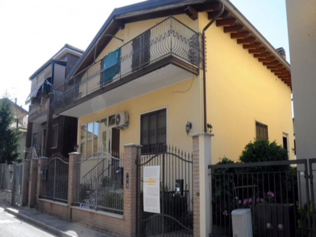 Villetta confiscata di via Nearco a Buccinasco, decisione rimandata